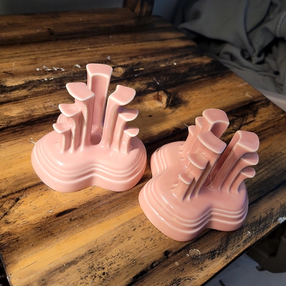 Tri-pod Fiesta candle stick set (rose) - Picture 5 of 5